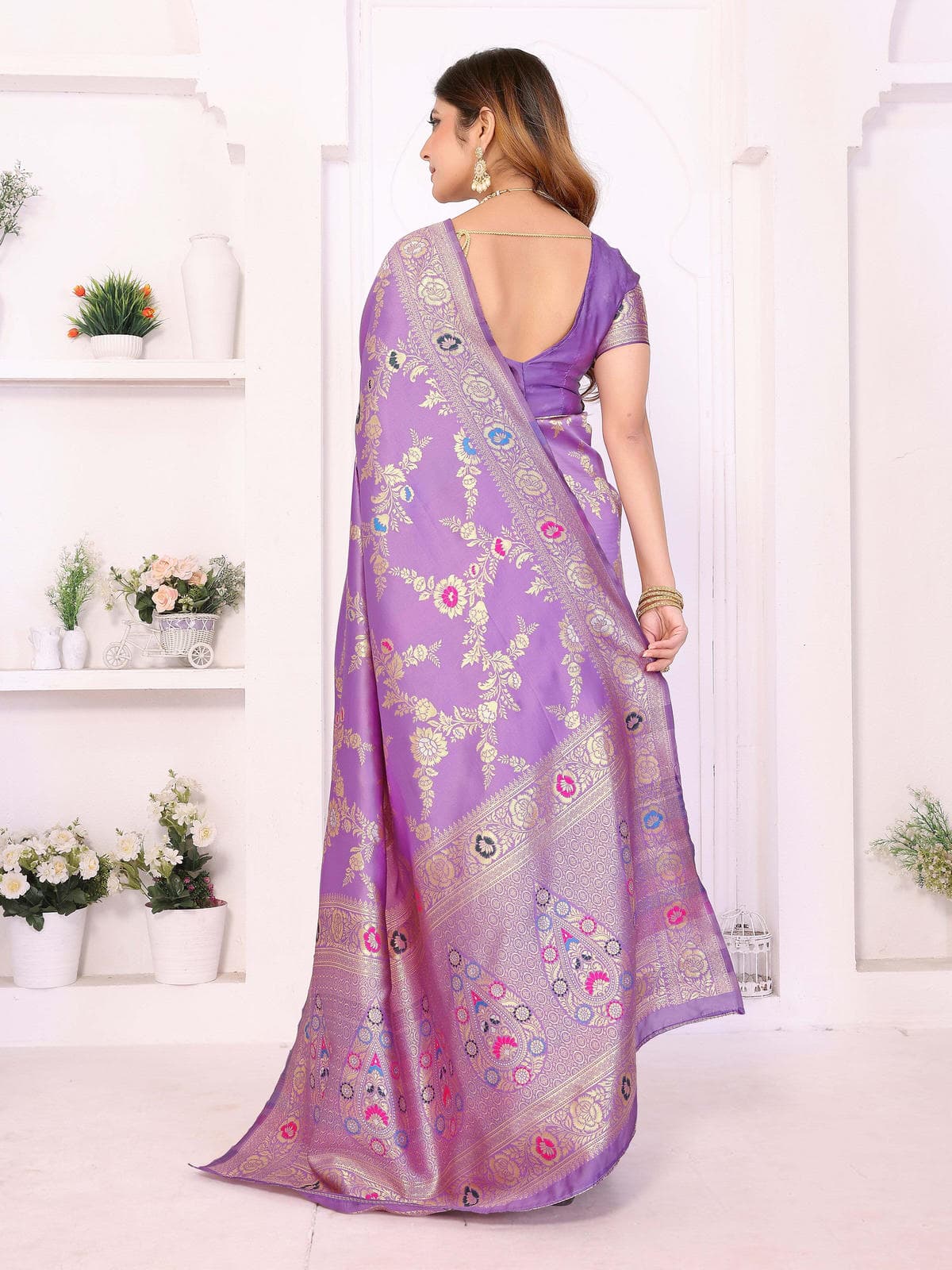 Lavender Golden Weaving Saree with Floral & Paisley Zari Design – Festive & Wedding Wear Saree - Filiate