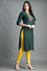 Filiate Women Embroidered Straight Kurta with Round Neck