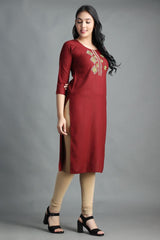 Filiate Women Embroidered Straight Kurta with Round Neck