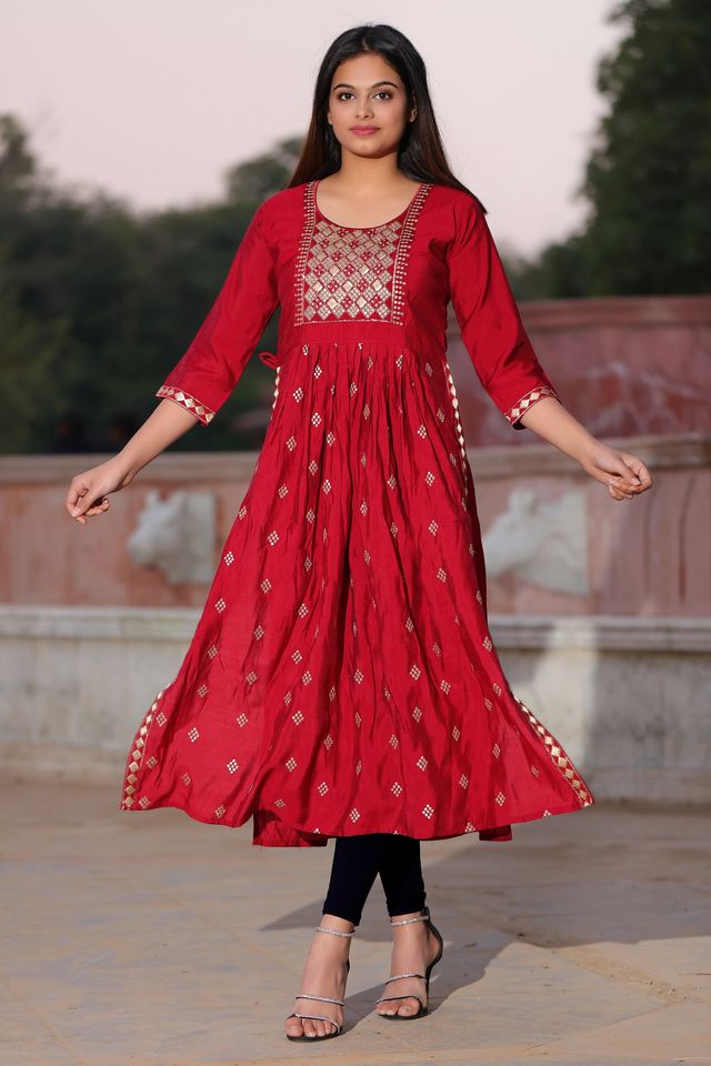 Filiate Women Embroidery Round-Neck A-Line Kurta