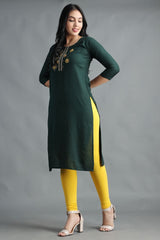 Filiate Women Embroidered Straight Kurta with Round Neck