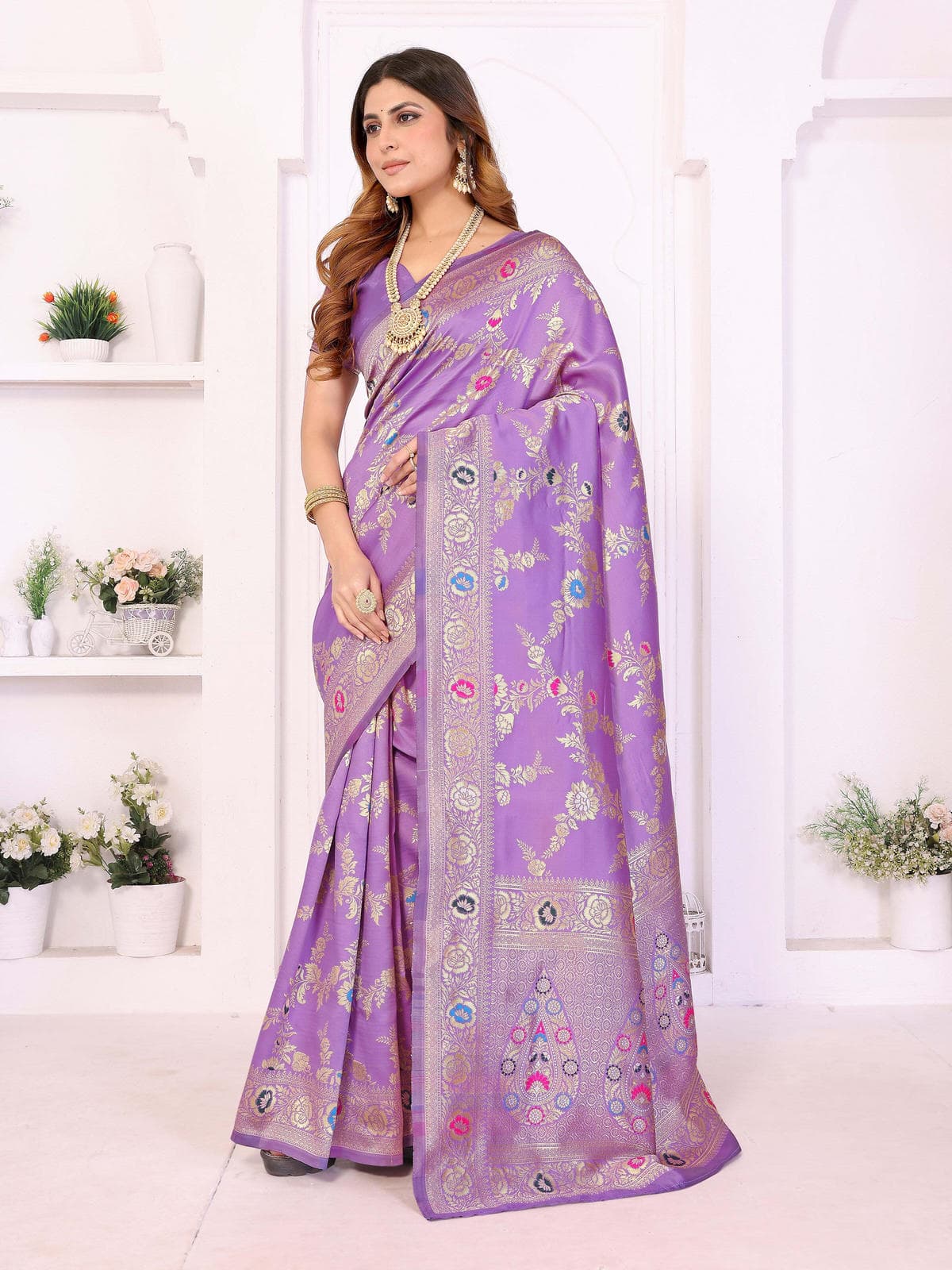 Lavender Golden Weaving Saree with Floral & Paisley Zari Design – Festive & Wedding Wear Saree - Filiate