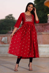 Filiate Women Embroidery Round-Neck A-Line Kurta