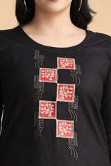 Filiate Women Embroidered Straight Kurta with Round Neck